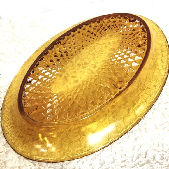Indiana Glass Amber Diamond Point 70's  Oval Covered Butter Dish Vtg - Picture 9 of 12